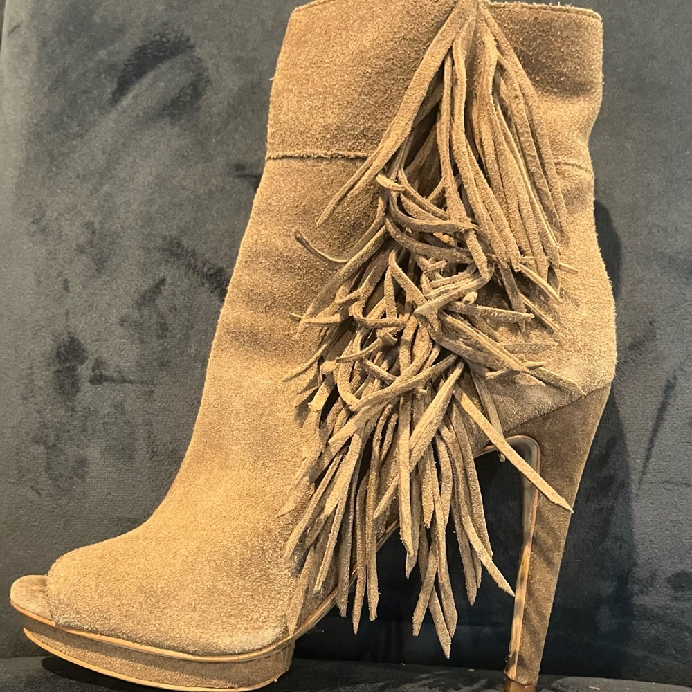 Jessica Simpson Tan Fringe Ankle Booties